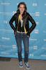 Adventureland+2009+Sundance+Premiere+hPdJroozWsWl[1]