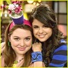 jennifer-stone-selena-pmsing