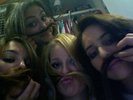 Pheobe-cariba-heine-and-phoebe-tonkin-8673051-388-291