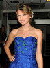 Swift+looks+blue+eQ97jRlZDT3l
