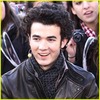 kevin-jonas-saw-twilight