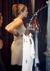miley-shopping-5