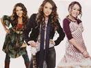 miley_cyrus_dot_com_wallpaper_bymil[2]