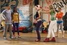 EmilyOsment_ORG-hannahmontana-season3-e64-stills011