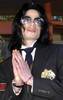 050608_michael_jackson_vmed.widec