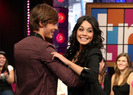 vanessa-hudgens-zac-dance