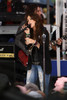 Miley+Cyrus+Performs+NBC+Today+AHGdZay3fkfl[1]