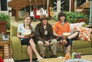 EmilyOsment_ORG-hannahmontana-season3-e68-stills007