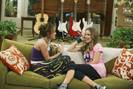 EmilyOsment_ORG-hannahmontana-season3-e63-stills09