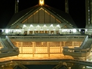 Faisal Mosque in Lahore - Pakistan (night)