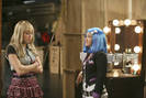 EmilyOsment_ORG-hannahmontana-season3-e65-stills065