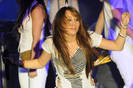 Miley+Cyrus+Concert+Paris+i0U2VoooSGvl