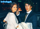 Nelena-3-selena-gomez-8193259-500-358