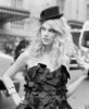 Taylor-Swift-Sexy-Cosmo-Girl-Photoshoot