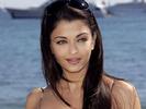 Aishwarya_Rai_Wallpaper__4AWOO5