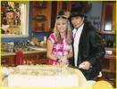 miley-cyrus-hannah-montana-bday-04