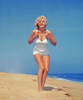 marilyn_monroe_on_long_island_1956[1]