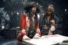 small_kinopoisk_ru-Pirates-Caribbean-At-World-s-End-713029.jpg