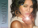 fond-d-ecran-vanessa-hudgens-003