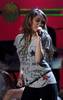 miley-cyrus_COM-kidsinagural-wearetbefutureconcert-2009jan19-006