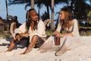 small_kinopoisk_ru-Pirates-Caribbean-The-Curse-Black-Pearl-602169.jpg