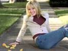 hilary-duff_75