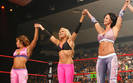 candice-kelly-kelly-mickie-are-winners-wwe-divas-2793294-624-390