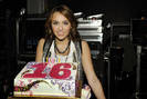 miley-ama-34